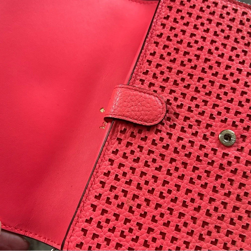 Kate Spade New York Winni Wakefield Lane Convertible Crossbody Wallet